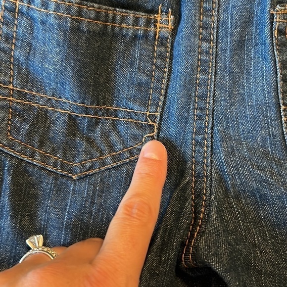 Collar Tee and Shorts Set - Picture 5 of 8